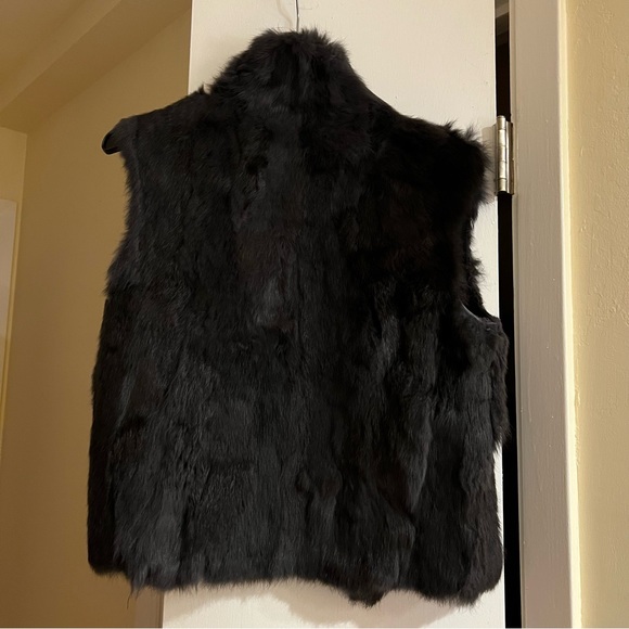 Adrienne Landau genuine rabbit fur vest in charcoal gray. - Picture 5 of 13